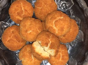 Hình của món 🌻Keto. Bánh dừa nướng ❤️.