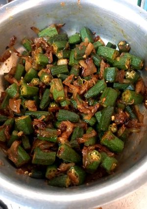 A picture of Fried bhindi.