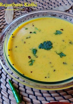 A picture of Khato marwadi dish.