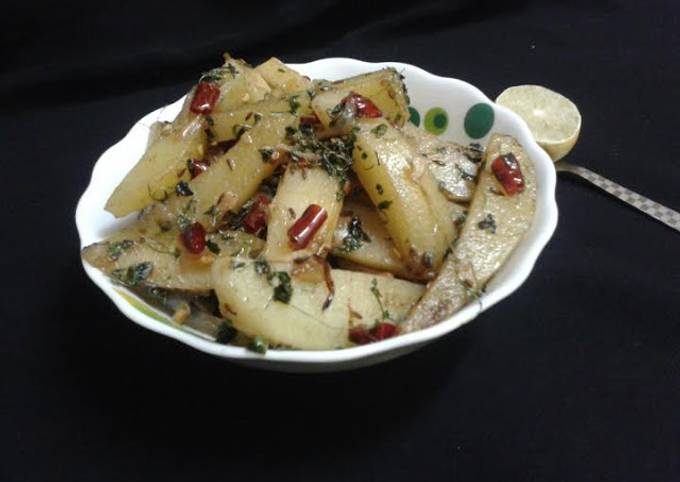 Kasoori Methi Aloo/