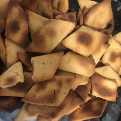 A picture of Baked Sakarpara.