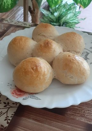 عکسی از دستور نان صبحانه مغز دار🥐