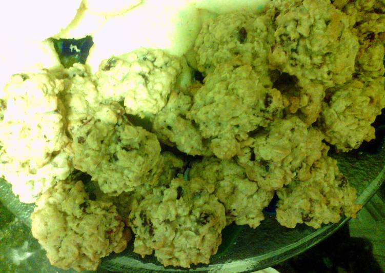 Recipe of Homemade Vanishing Oatmeal Cookies