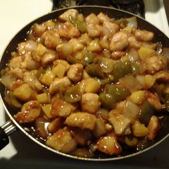 A picture of Sweet and Sour Chicken.