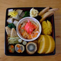 A picture of Egg-Free Macrobiotic Date-maki Veggie Osechi.