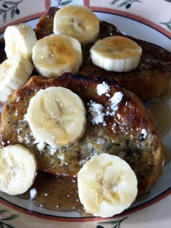 A picture of French Bread w/banana.