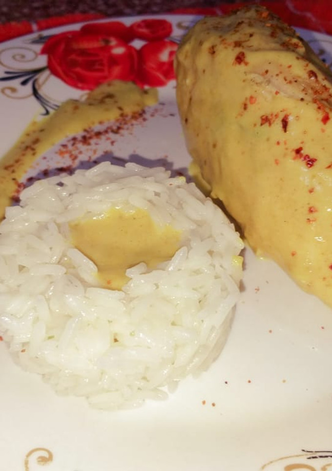 Una foto de Suprema de pollo a la mostaza y miel
