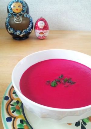 A picture of Veggie Broth and Beet Potage.