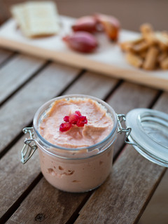 Una foto de Paté casero de langostinos y atún
