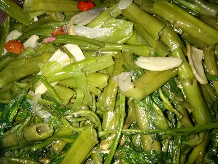 Resep Tumis kangkung anti ngantuk😅 yang Lezat Sekali
