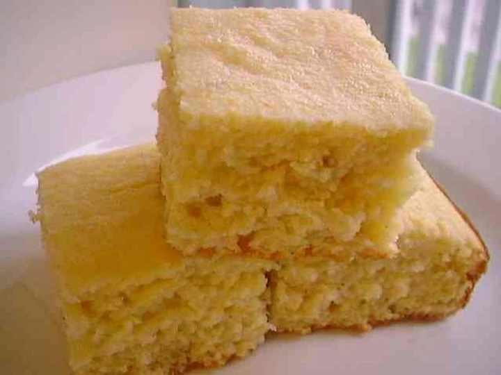 Easy Way Prepare Buttermilk & Apple Cornbread the Awesome  Makes you drool