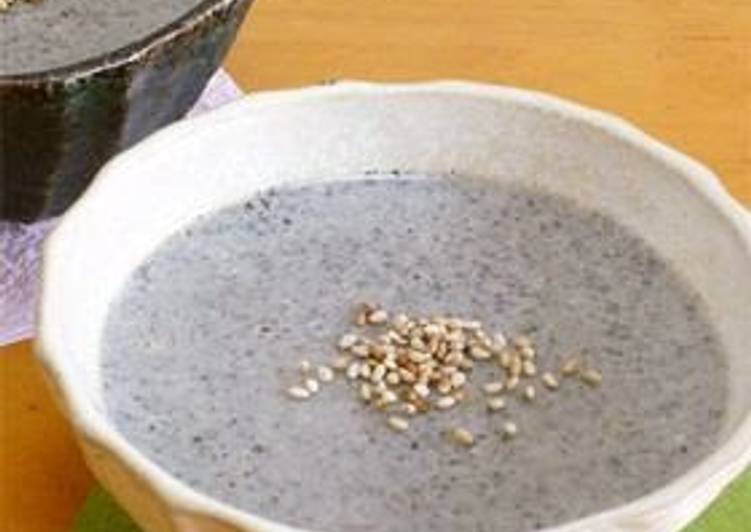 Simple Way to Make Perfect Black Sesame Pudding with Tofu and Soy Milk