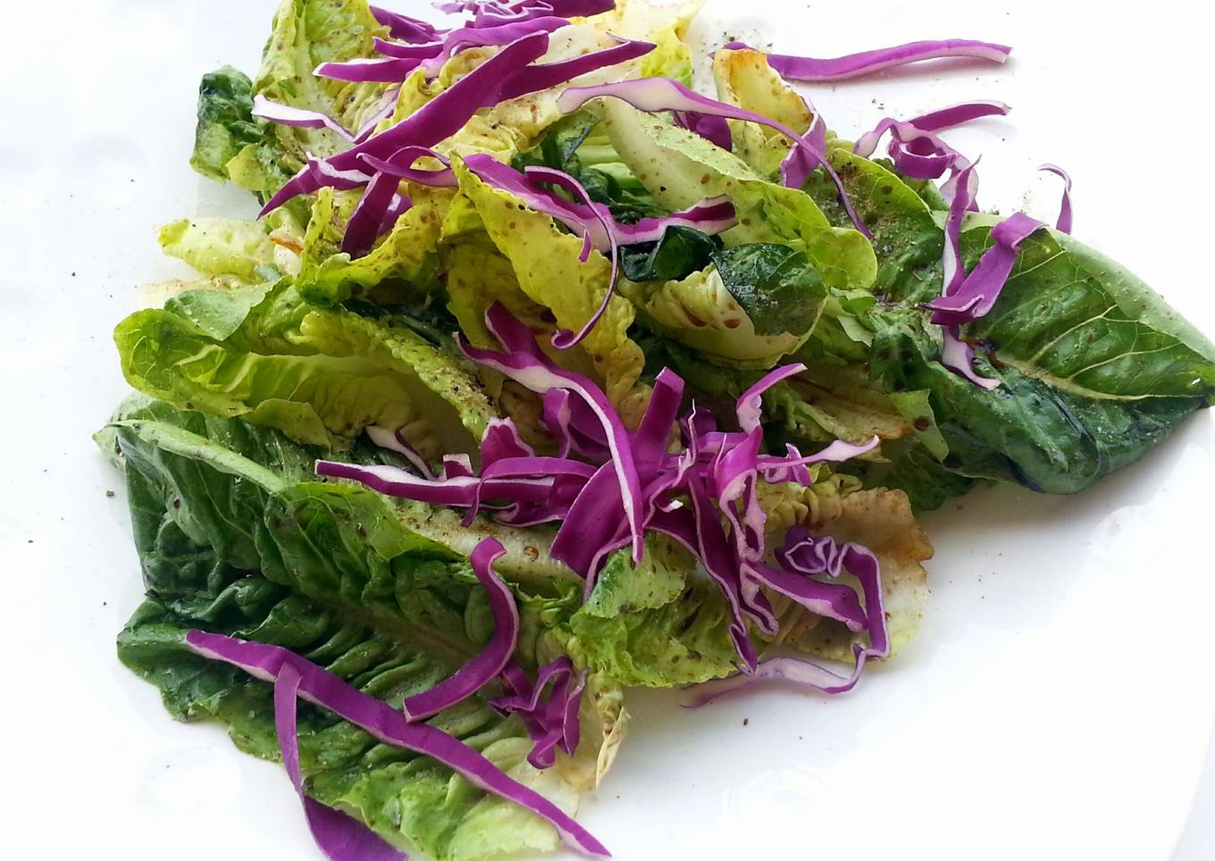 LG ROMANIA SALAD<br />( SOY SAUCE DRESSING)<br />( VEGAN )