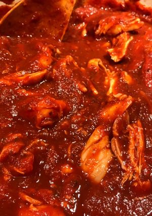 A picture of Chicken tinga.