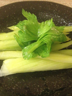A picture of How to De-string Celery (Probably the Easiest Method).