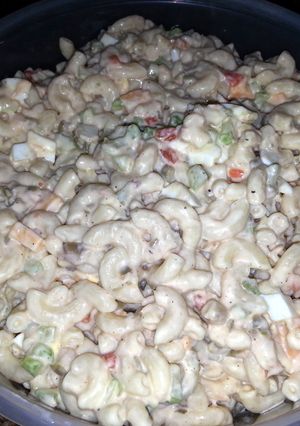 A picture of Mother-n-laws pasta salad.