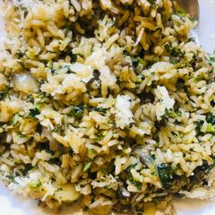 A picture of Broccoli cheese rice.