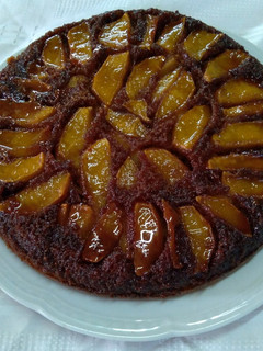 Una foto de Torta invertida de manzana 🍎 😋