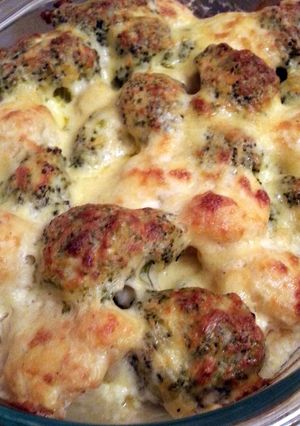 A picture of Broccoli Cauliflower Cheese.