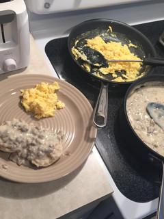 A picture of Sausage Gravy.