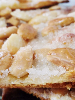 Una foto de Torta dulce de almendras