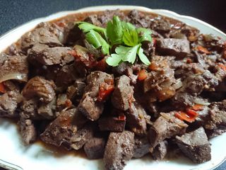كبدة غنم بدبس الرمان ☺😋😋