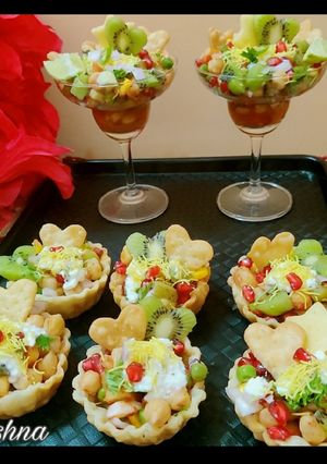 A picture of Katori chaat.