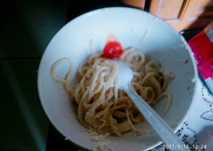 Spaghetti Carbonara kornet