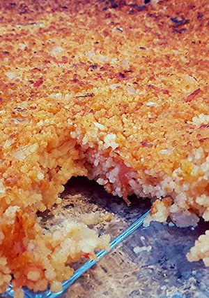 A picture of Crunchy tomato couscous.