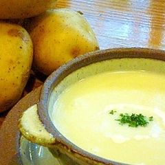 A picture of New Potato Potage Soup.
