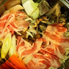 A picture of Easy Anything Goes Steam-Cooked Hot Pot.
