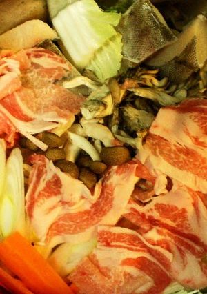 A picture of Easy Anything Goes Steam-Cooked Hot Pot.