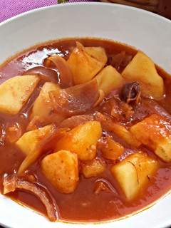 A picture of Sig's So simple Potato and Onion Soup.