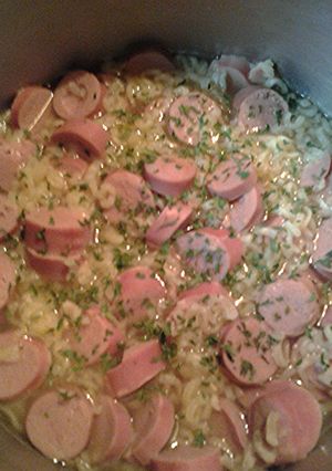 A picture of Skyes ramen and Vienna sausage.