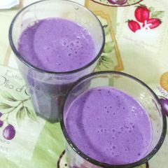 A picture of Blackberry smoothie.