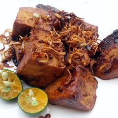 A picture of Tofu In Wasabi Soy Sauce.