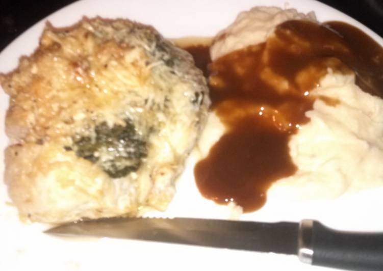 Recipe of Award-winning EASY SPINACH STUFFED CHICKEN