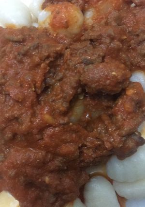 Una foto de Gnocchi con carne molida