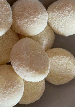 Una foto de Trufas de leche condensada