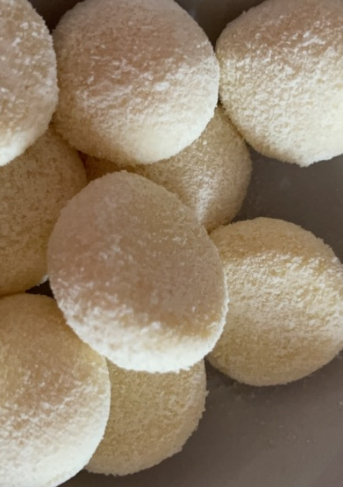 Una foto de Trufas de leche condensada