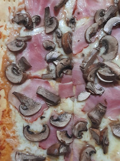 Foto de Pizza de Cogumelos e Bacon