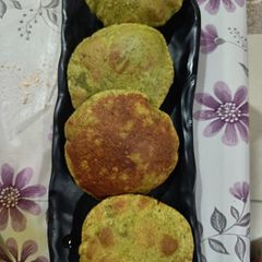 Palak Ki Poori A picture of Palak Ki Poori.
