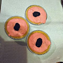 A picture of Cranraspberry Yogurt Pie.