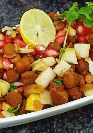 A picture of Chana Chaat.