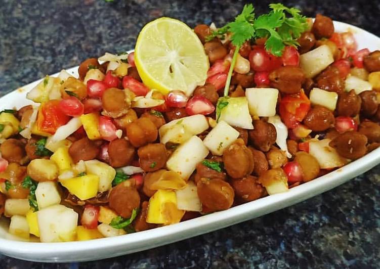 Steps to Make Any-night-of-the-week Chana Chaat