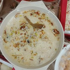 A picture of Sheer-Khurma.