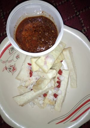 A picture of Fried yam and yaji.