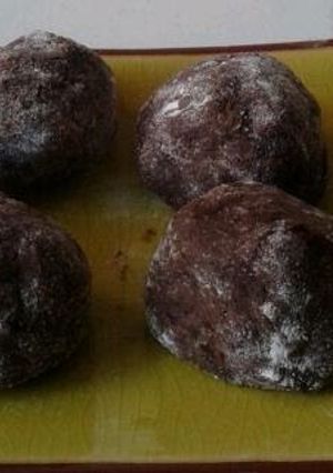 A picture of Chocolate Meltaways.