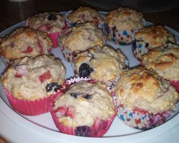 Popular Cuisine Strawberry Blueberry Oatmeal Muffins Delicious Steady