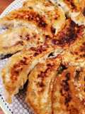 Deluxe Chinese-Style Pan-Fried Dumplings with Glass Noodles